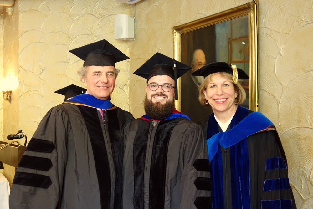 Graduate reception 2015 photo