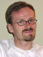 Asher Biemann Headshot