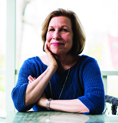 Professor Mary Lou Roberts Headshot