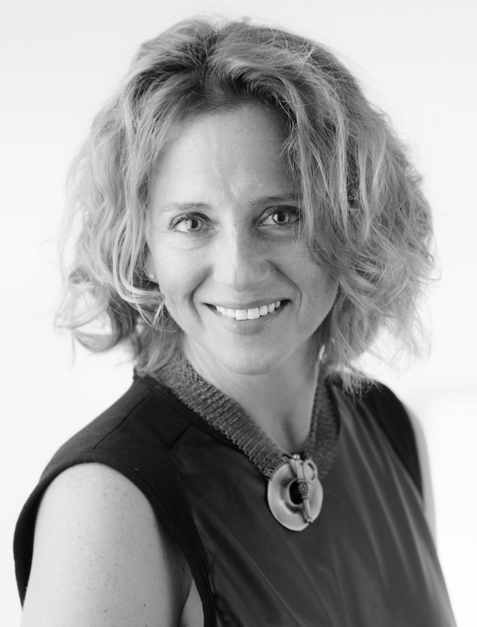 Jennifer Ratner-Rosenhagen Writes About the Use and Abuse of History for Hedgehog Review
