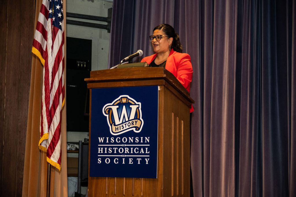 Professor Marla RamĂrez announces the recipients of undergraduate awards