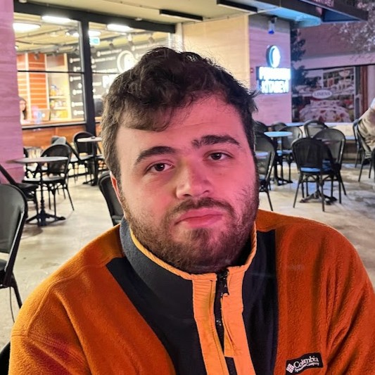 Deniz Yüce